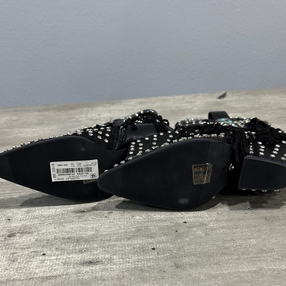 Studded Fringe Black Heeled Boots - Picture 4 of 4